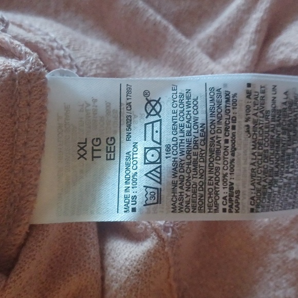 NWT Old Navy women's Henley. XXL Short sleeve. Peach color. Boxy loose fit - Picture 8 of 9